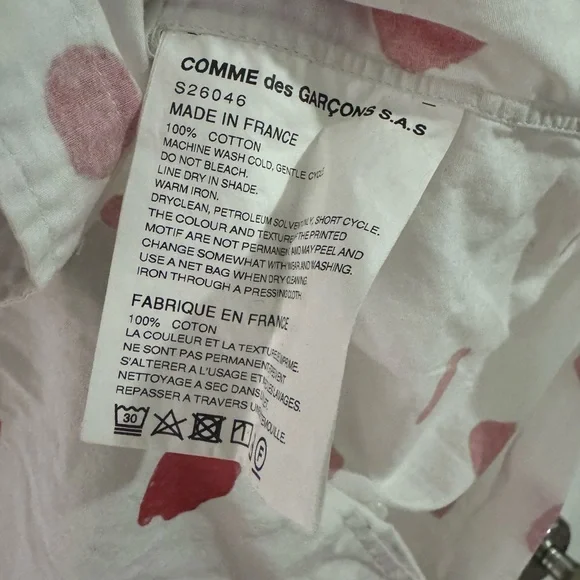 Red ink dot men’s button up shirt medium - Picture 3 of 4